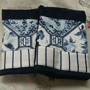 NEW Ralph Lauren Porcelain Blue Custom Hand Towels